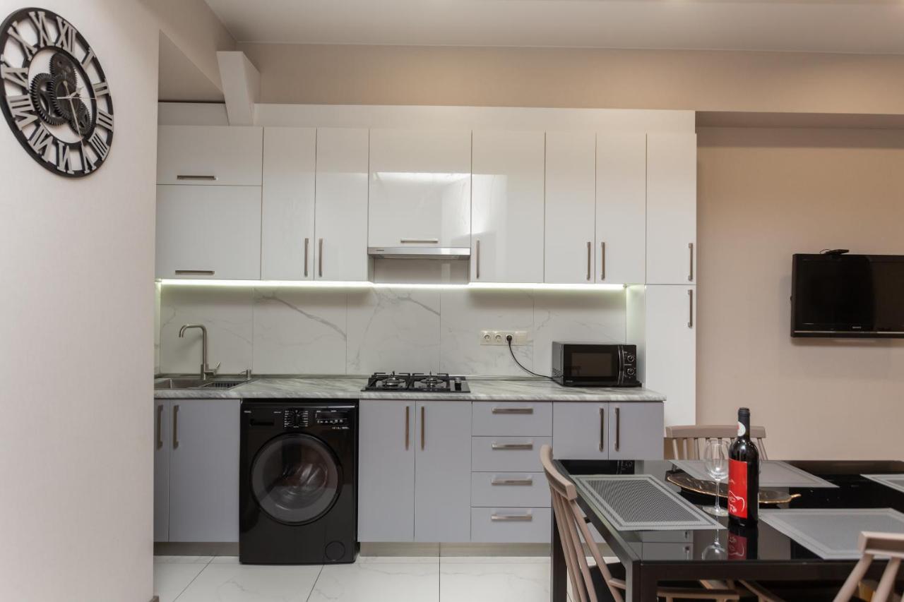 Saburtalo Apartment Tbilisi Buitenkant foto